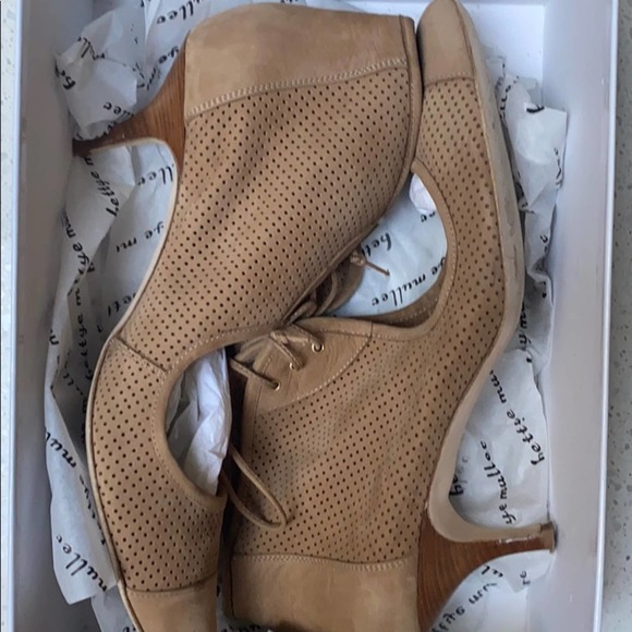 Bettye Muller New Bond Suede Booties, Size 40.5/US 10-10.5 - Picture 3 of 11